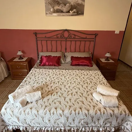Daire Lea's Sweet Homes Tropea